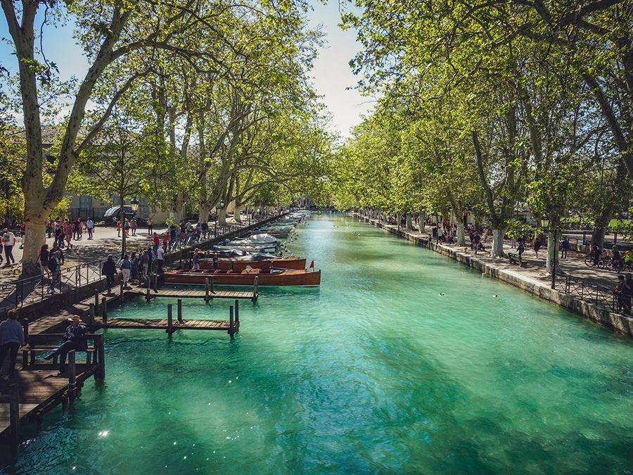 Visite des canaux du lac d'Annecy